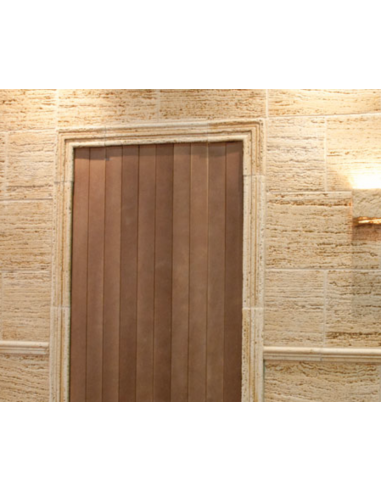 Esquina saliente moldura Travertino Arenado